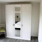 Haus Nr 14, Fischerhus شيلينغ